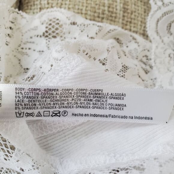 Free People 'Naughty but Nice' Bodysuit - size Small in White. - Picture 15 of 16